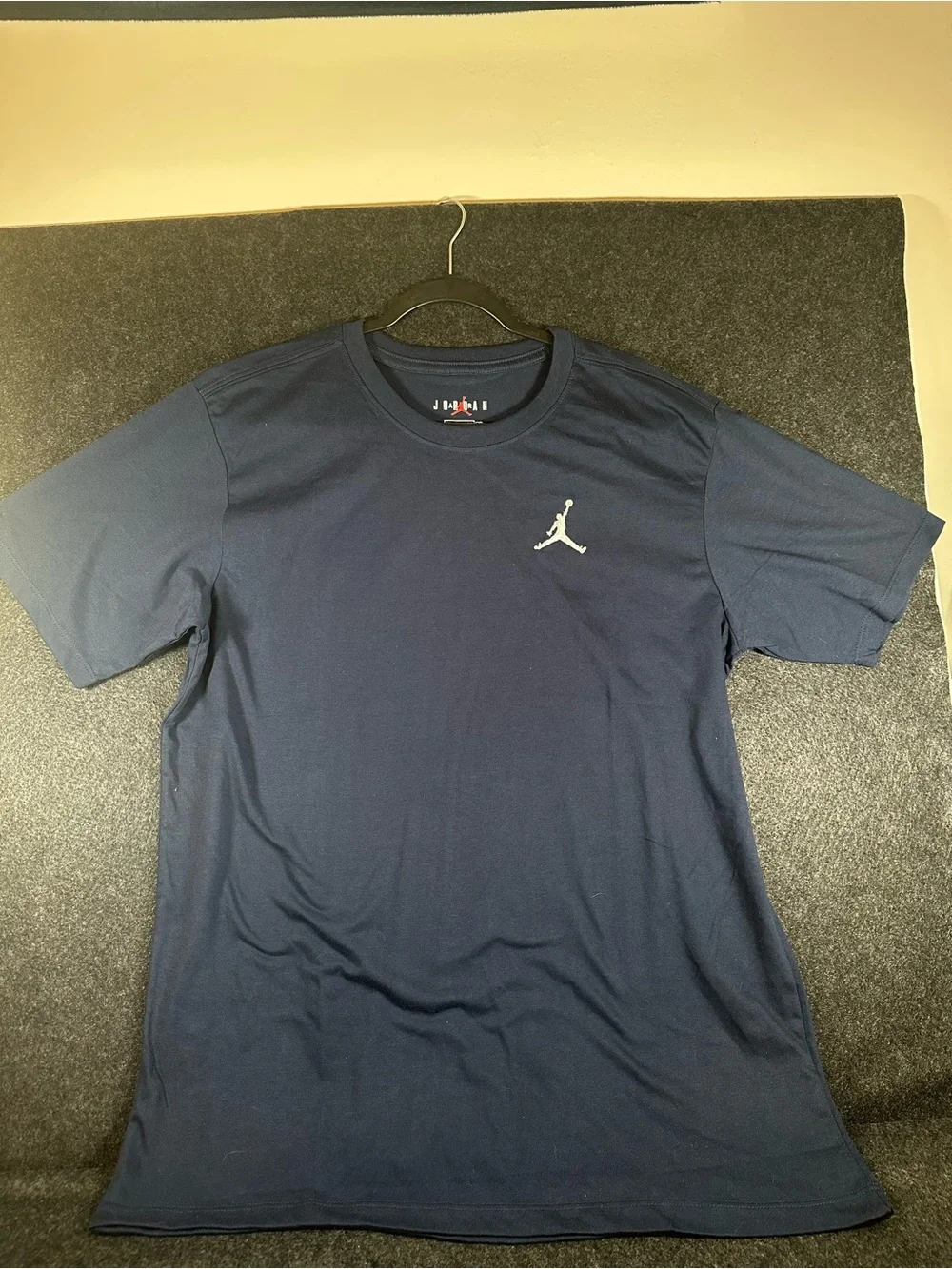 Jordan Mens XXL Navy Short Sleeve Embroidered Jumpman T-Shirt